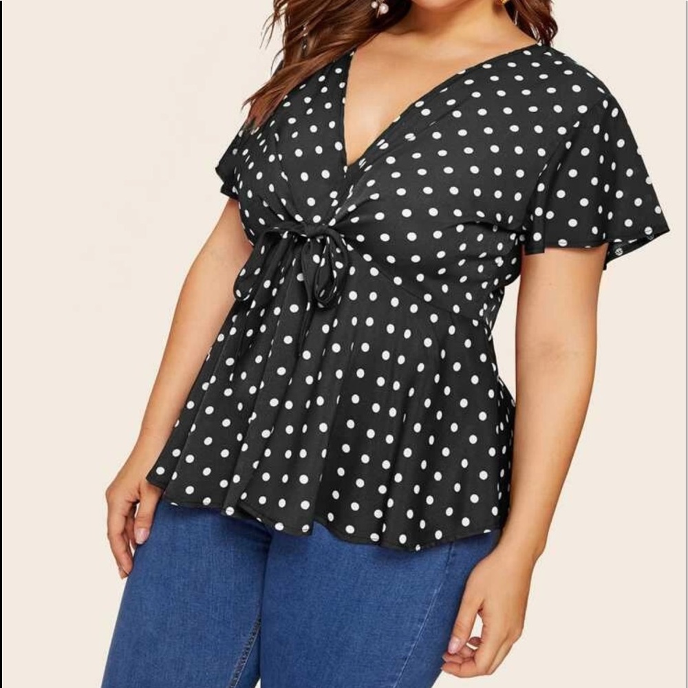 PLUS polka dot print front tie peplum blouse - Picture 2 of 6